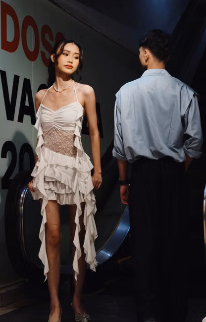 Vestidos e Saias